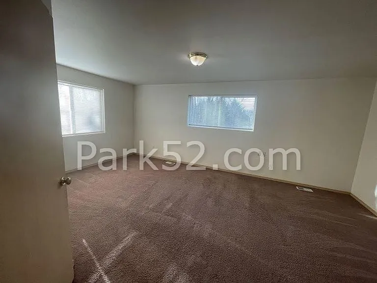 1425 82nd Street Ct E — Photo 11