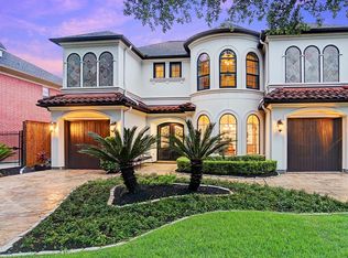 917 Mulberry Ln, Bellaire, TX 77401