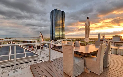 Sold by Avenue Residential