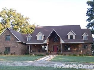 2704 S Levee Rd, Eudora, AR 71640