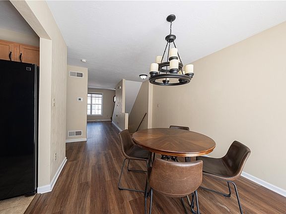 4th image of 531 Reed Ct