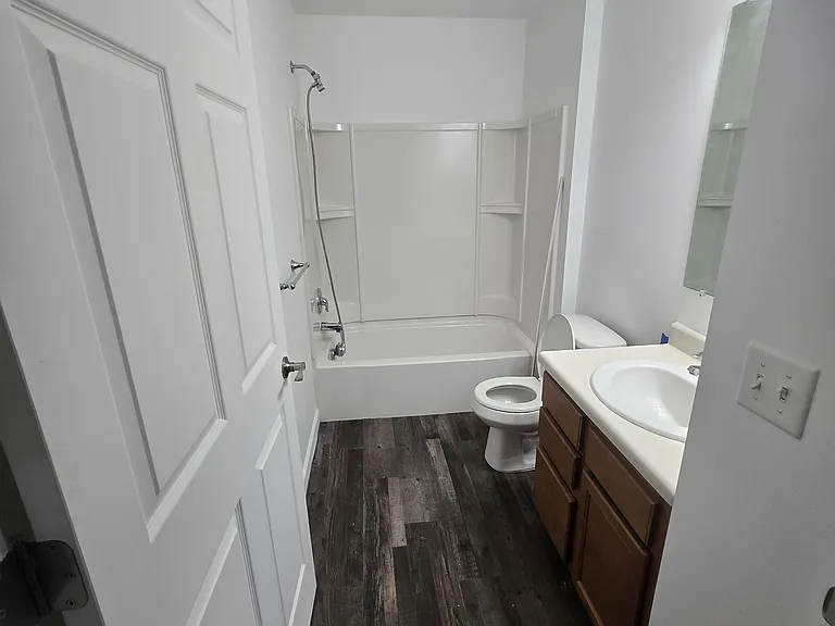 8558 Pinnebog River Dr — Photo 13