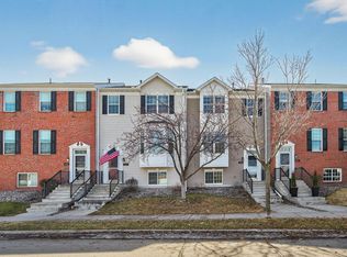 8506 Grove Cir, Shakopee, MN 55379