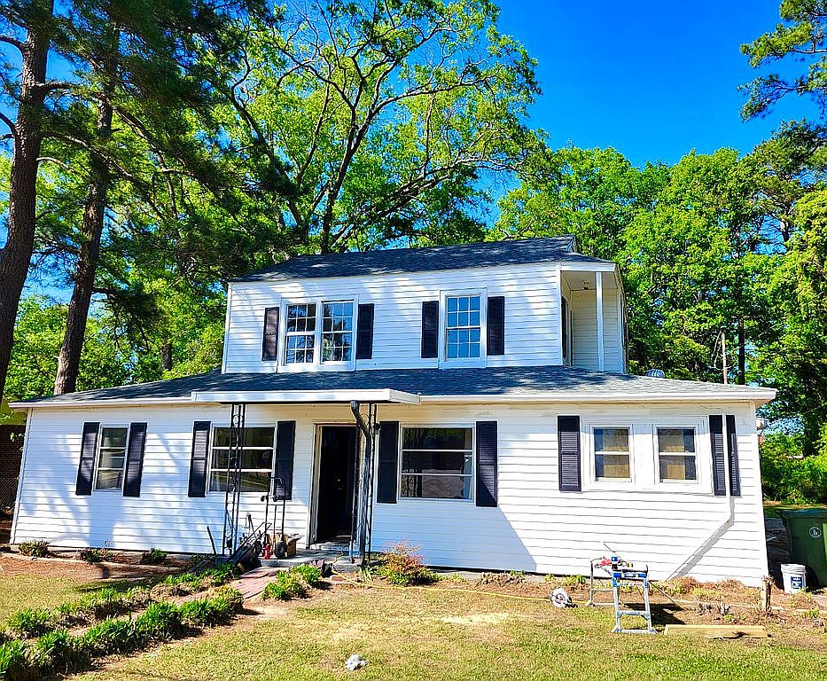 104 W Carolina St, Maxton, NC 28364 Zillow