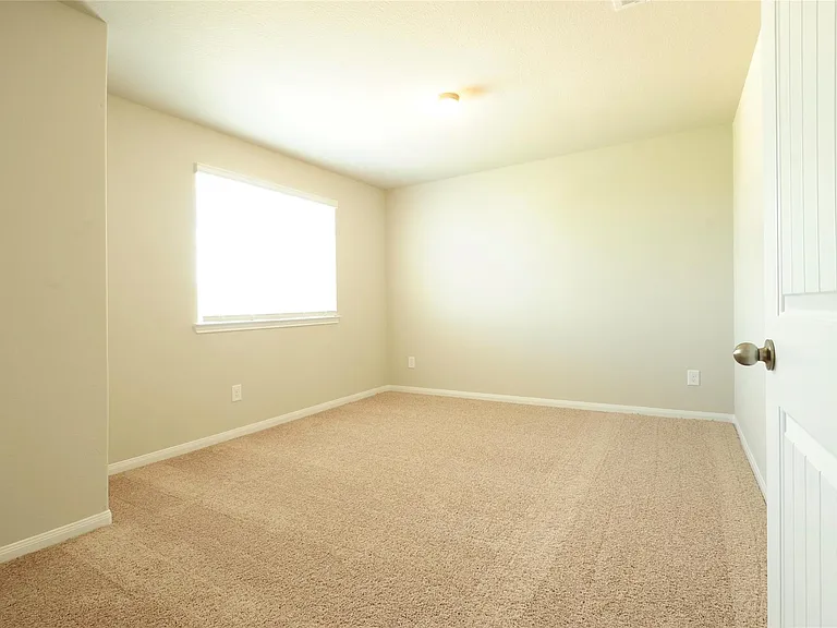 24735 Allori Ct — Photo 33