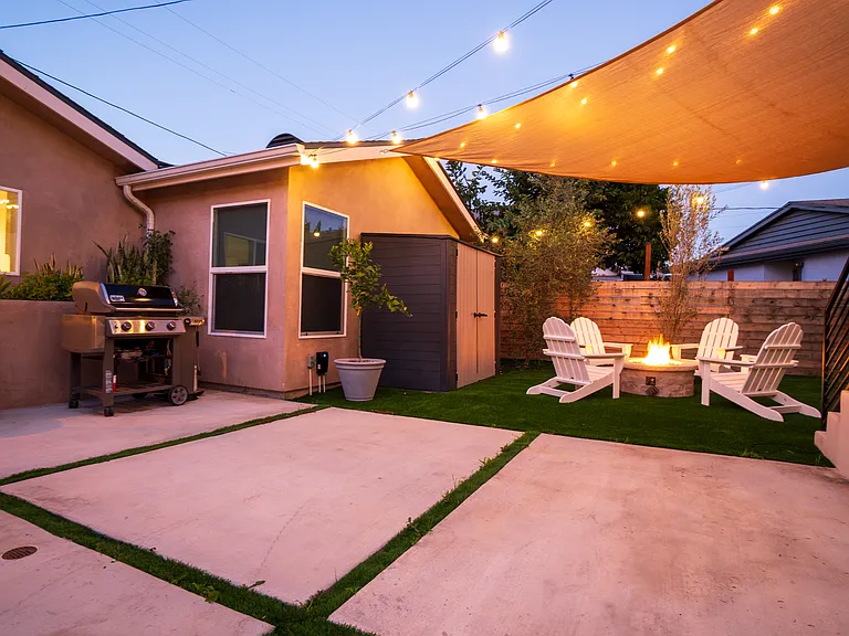 2247 Shoredale Ave — Photo 25