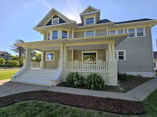 1610 Elm St, Hays, KS 67601