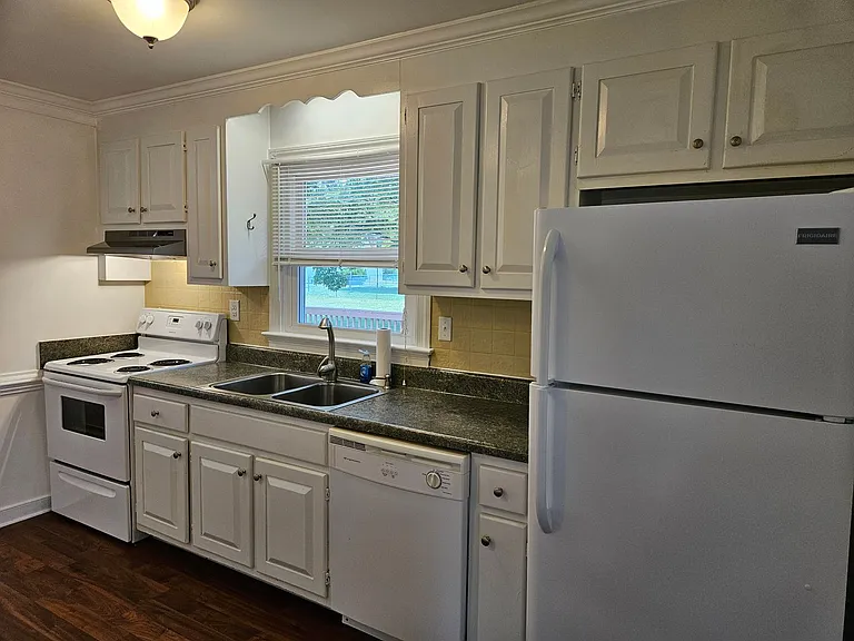8402 McFaye Ave — Photo 28