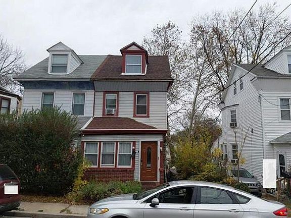 3rd image of 1013 Tyler Ave
