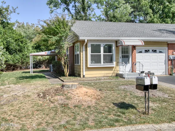 5 Salem Drive #A, Whiting, NJ 08759