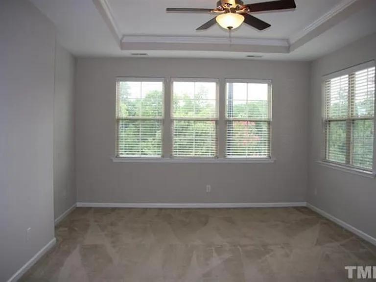 1536 Alemany St — Photo 15