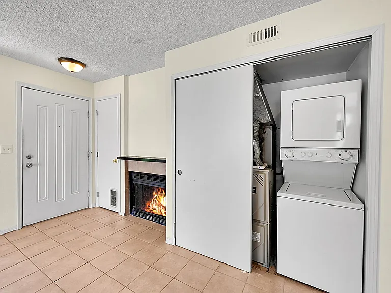 8701 Huron St #4-101 — Photo 9