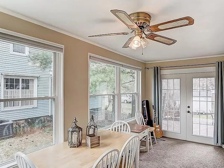 207 Greenlawn Ave — Photo 4