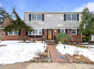 2298 Cleveland Street, North Bellmore, NY 11710