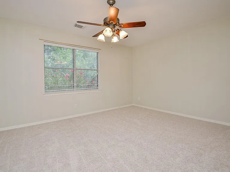 21010 Kelliwood Park Ln — Photo 27
