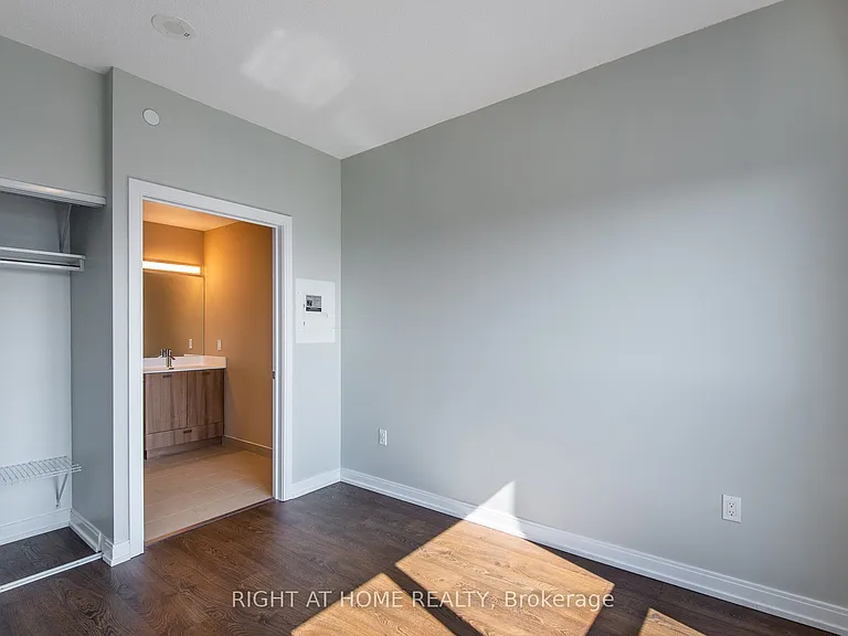 275 Village Green Sq #3225 — Photo 14