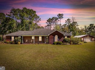 99 S Melody Dr, Jesup, GA 31545