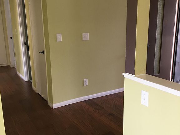 4th image of 15185 Segovia Ct