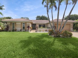 20181 Back 9 Dr, Boca Raton, FL 33498