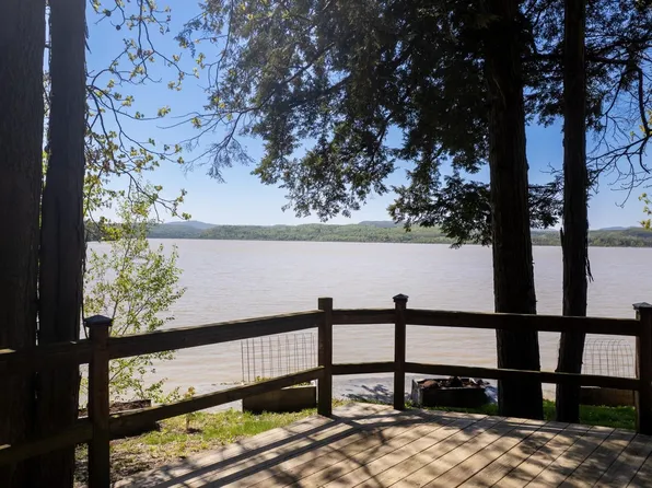 213 Singing Cedars Road, Orwell, VT 05760