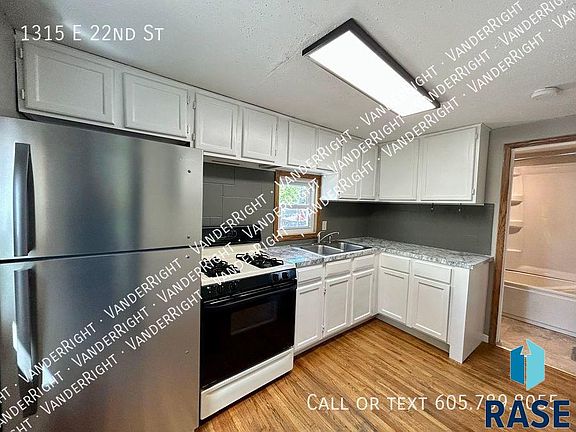 5th image of 1315 E 22nd St