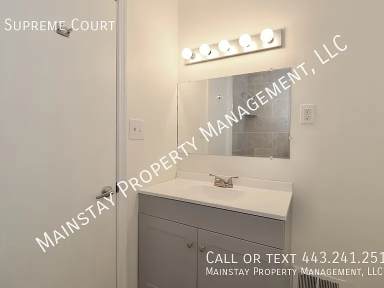 5 Supreme Ct — Photo 20