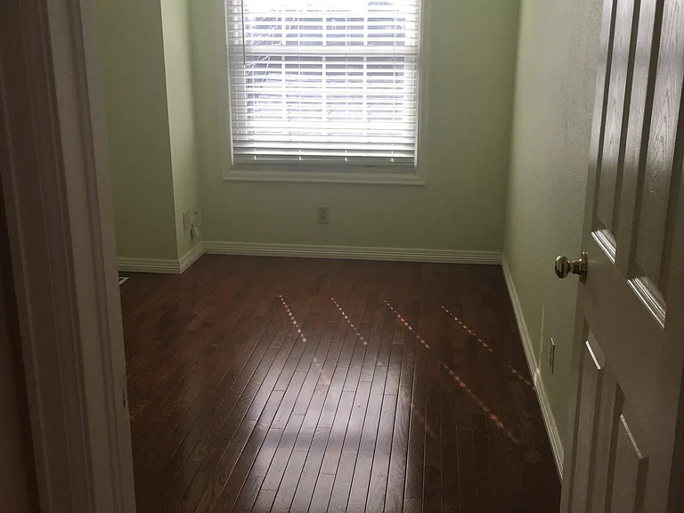 2137 S Lincoln St — Photo 17