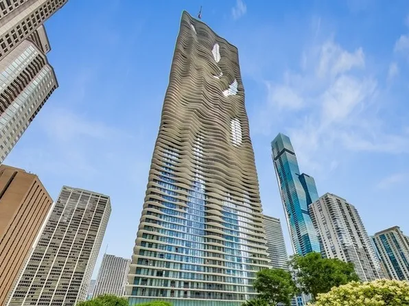 225 N Columbus Dr Unit 8108, Chicago, IL 60601