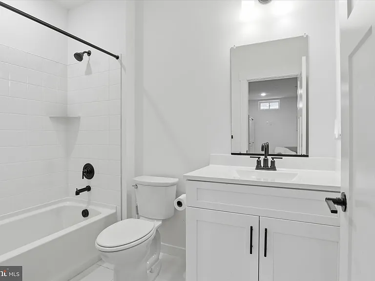 15717 Tierra Dr — Photo 40
