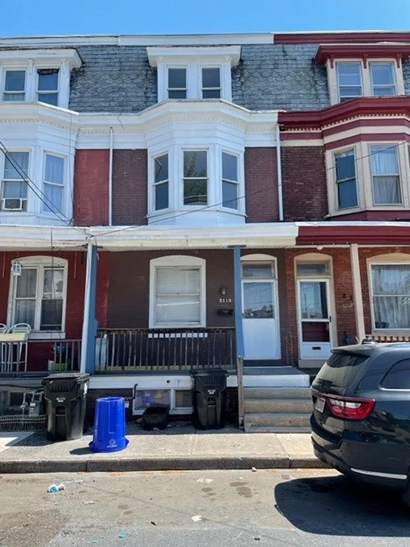 *Coming Soon* Harrisburg School District Row Home For Rent, Updated Kitchen And Bathroom Don't Mi... — Photo 1