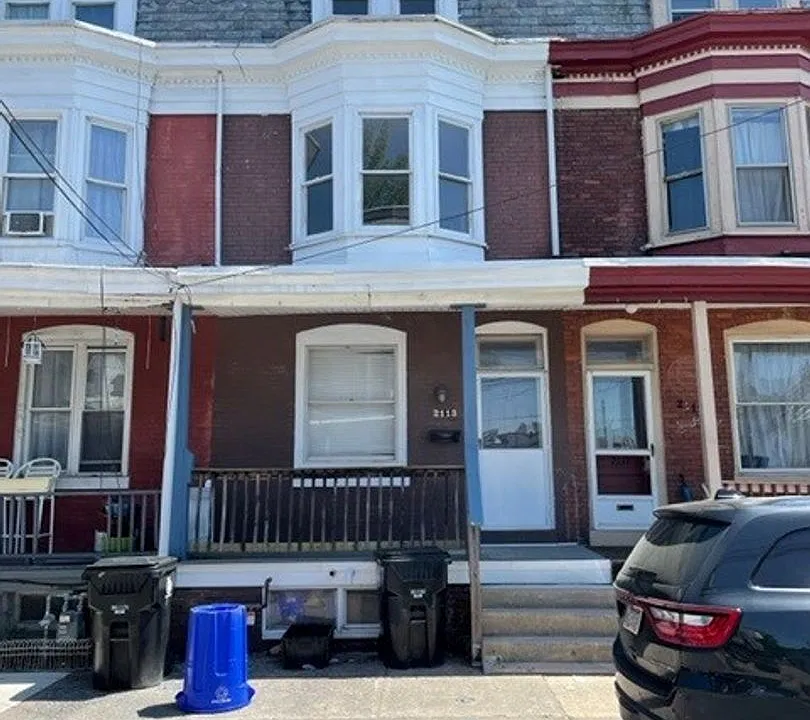 2113 Penn St