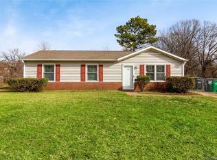 3430 Pine Meadow Dr, Charlotte, NC 28269
