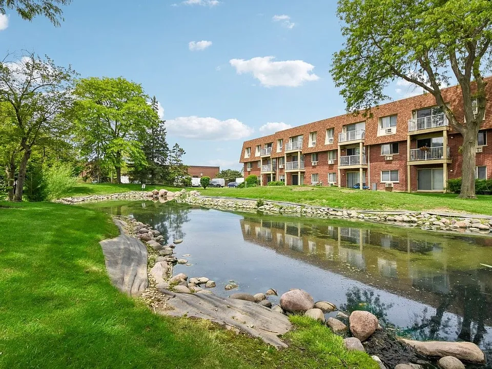 1 Villa Verde Dr #211