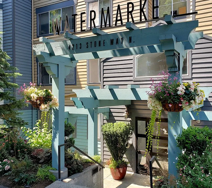 Watermarke Apts.