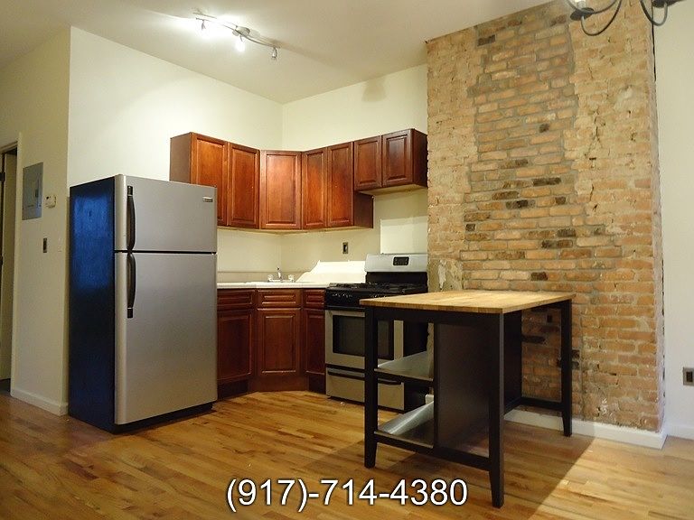 1st image of 513 Lafayette Ave