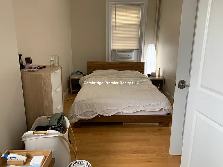 281 Harvard St #41 — Photo 8