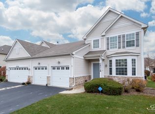 15718 S Cove Cir, Plainfield, IL 60544