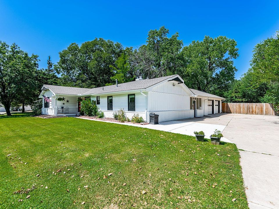 421 S Howe Rd, Wichita, KS 67209 Zillow