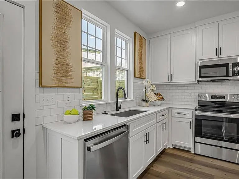 743 S Washington Ave. — Photo 15
