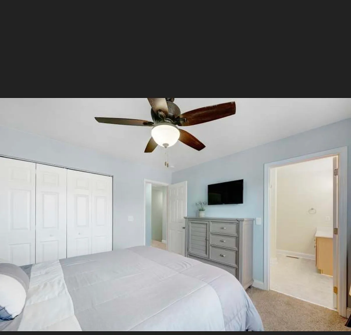 2 bed, 1216 sqft, $2,300 — Photo 1