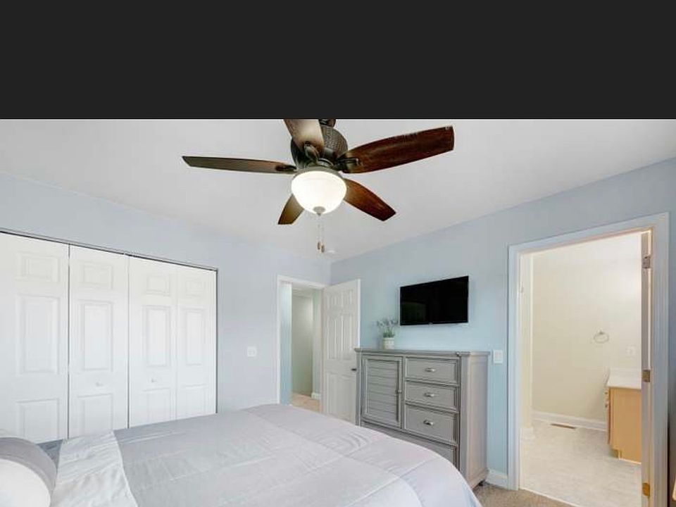 1st image of 4037 Hartland St