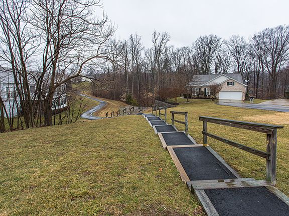 4th image of 12397 Grantley Ct