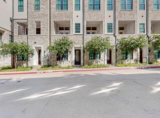 638 Dalton Ln #802, Irving, TX 75039