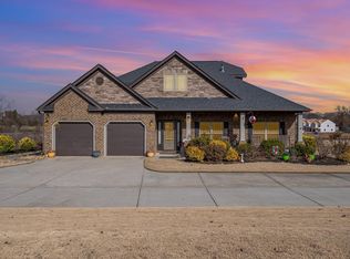 124 W Longfield Ln, Reidville, SC 29388
