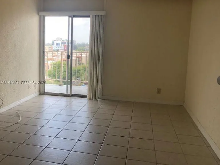 801 NW 47th Ave #916W — Photo 1