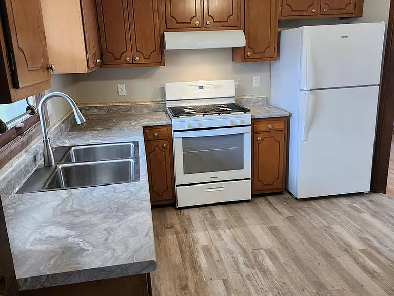 1506 Maryland Ct — Photo 1