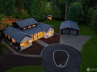 11905 325th Ave NE, Duvall, WA 98019
