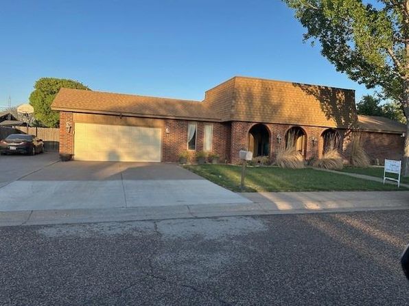 1241 S Pershing Ave, Liberal, KS 67901