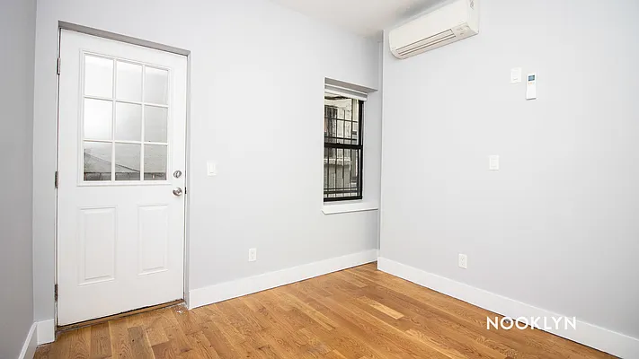 Rented by Nooklyn NYC LLC | media 60