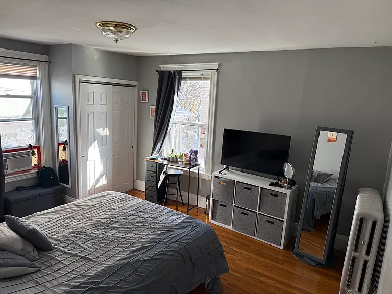 189 Campbell Ave #1 — Photo 9